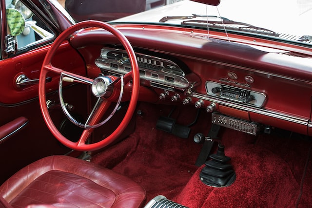 red steering wheel